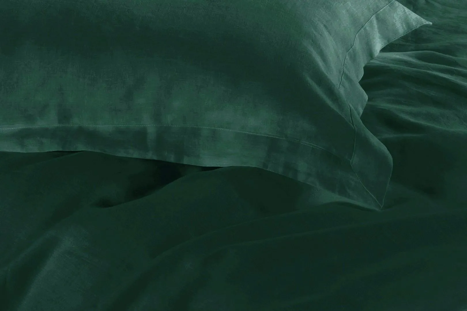 1000TC Tailored | Double Size | Quilt/Duvet Cover Set | Dark Green