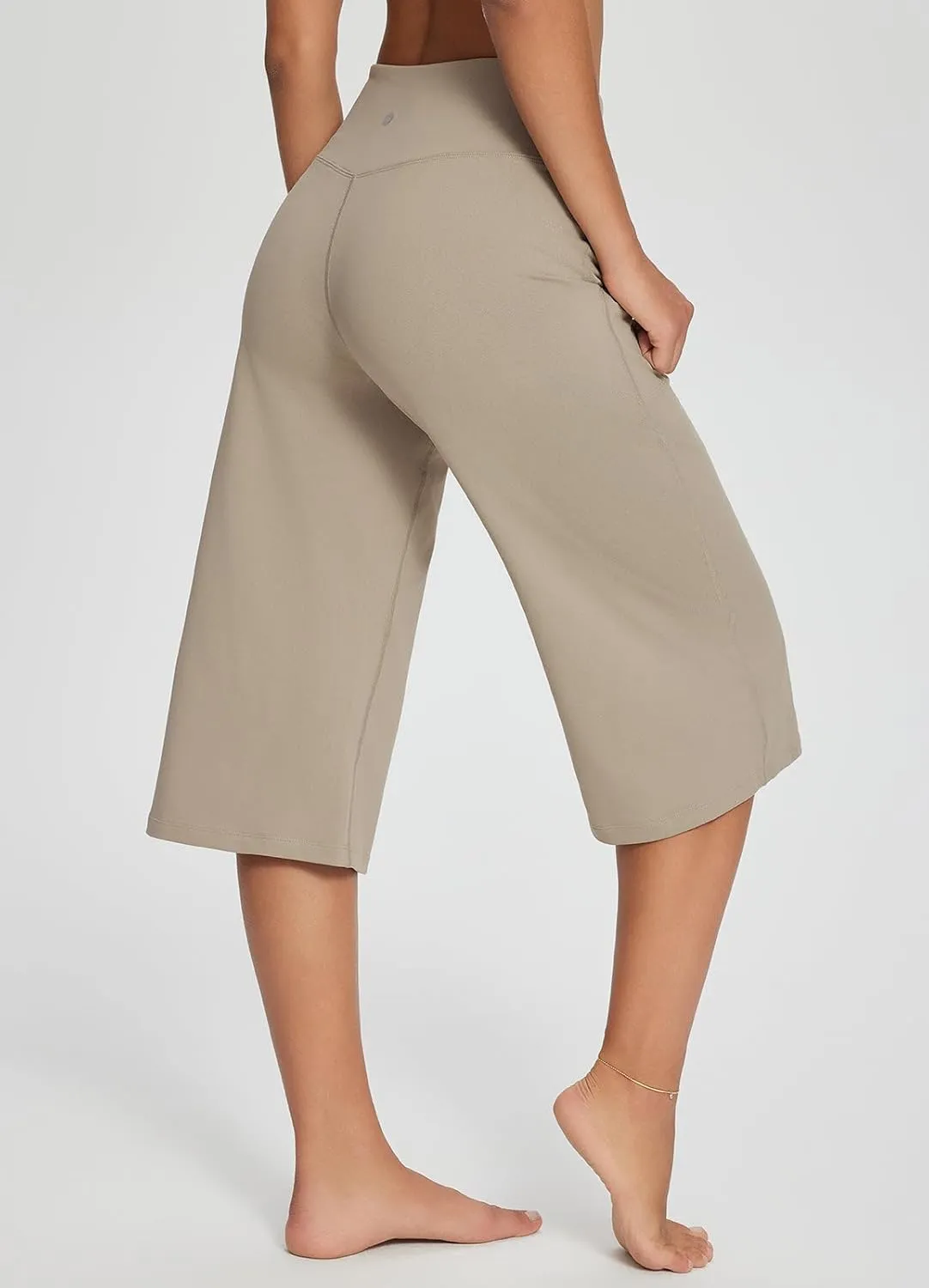 baleaf Women's Wide Leg Yoga Capris Pants with Pockets Crossover Waist Loose Plus Size Cropped Pants Casual Summer