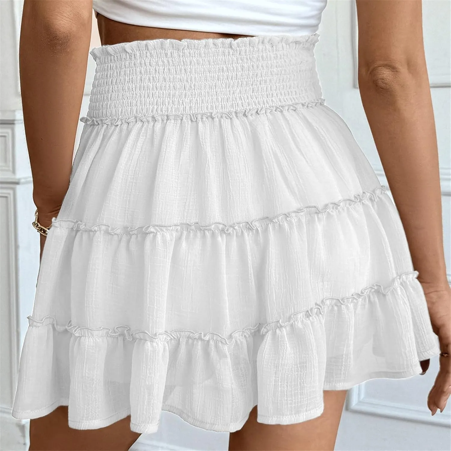 DDAPJ pyju Flowy Shorts for Women Summer Casual Boho Ruffle Tiered Skorts Smocked High Waisted Mini Skirts Built in Shorts