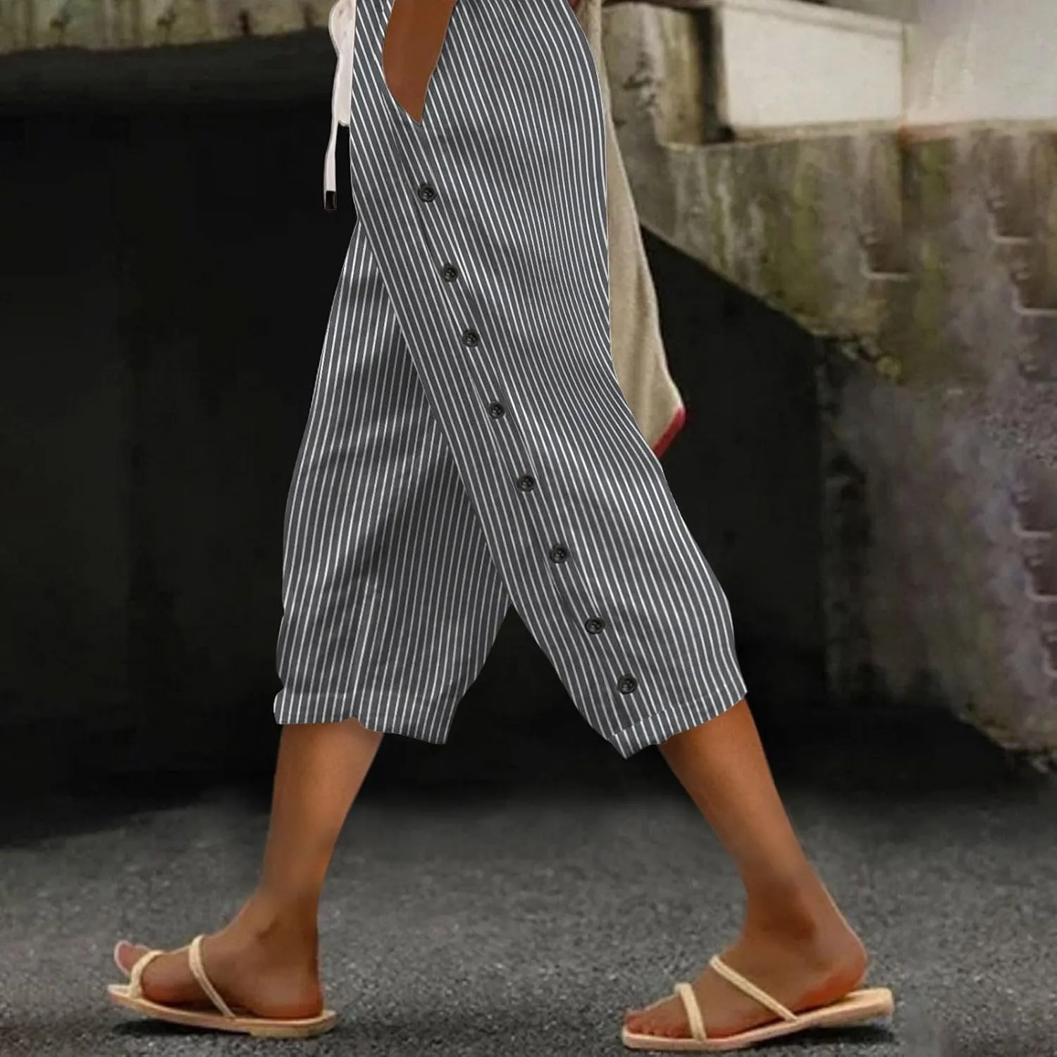 Linen Capri Pants for Women Casual Summer Lightweight Capris High Waist Drawstring Cropped Pants Side Button Trousers