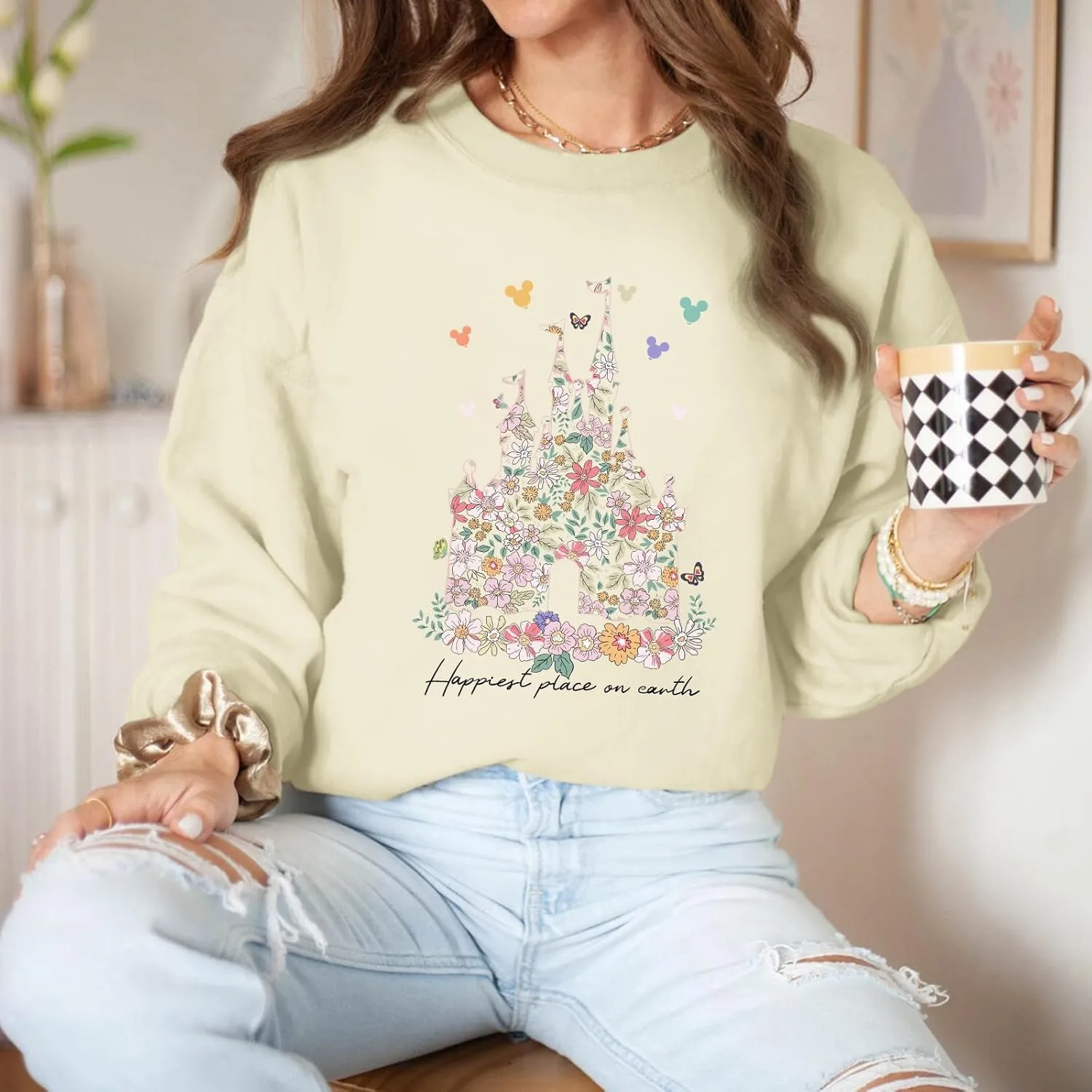 Magic Kingdom Sweatshirts for Women Magical Floral Castle Graphic Long Sleeve Shirt Holiday Vacation Pullover Tops
