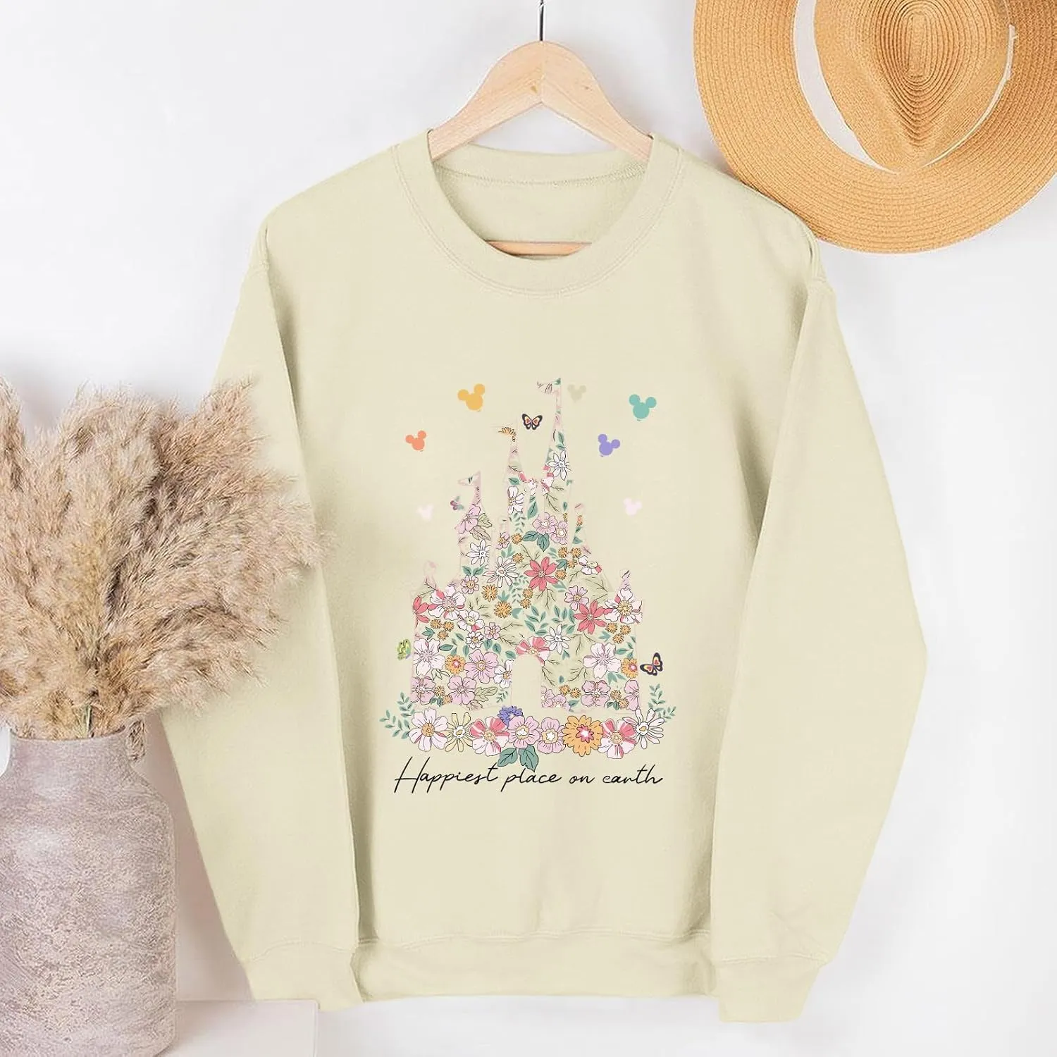 Magic Kingdom Sweatshirts for Women Magical Floral Castle Graphic Long Sleeve Shirt Holiday Vacation Pullover Tops