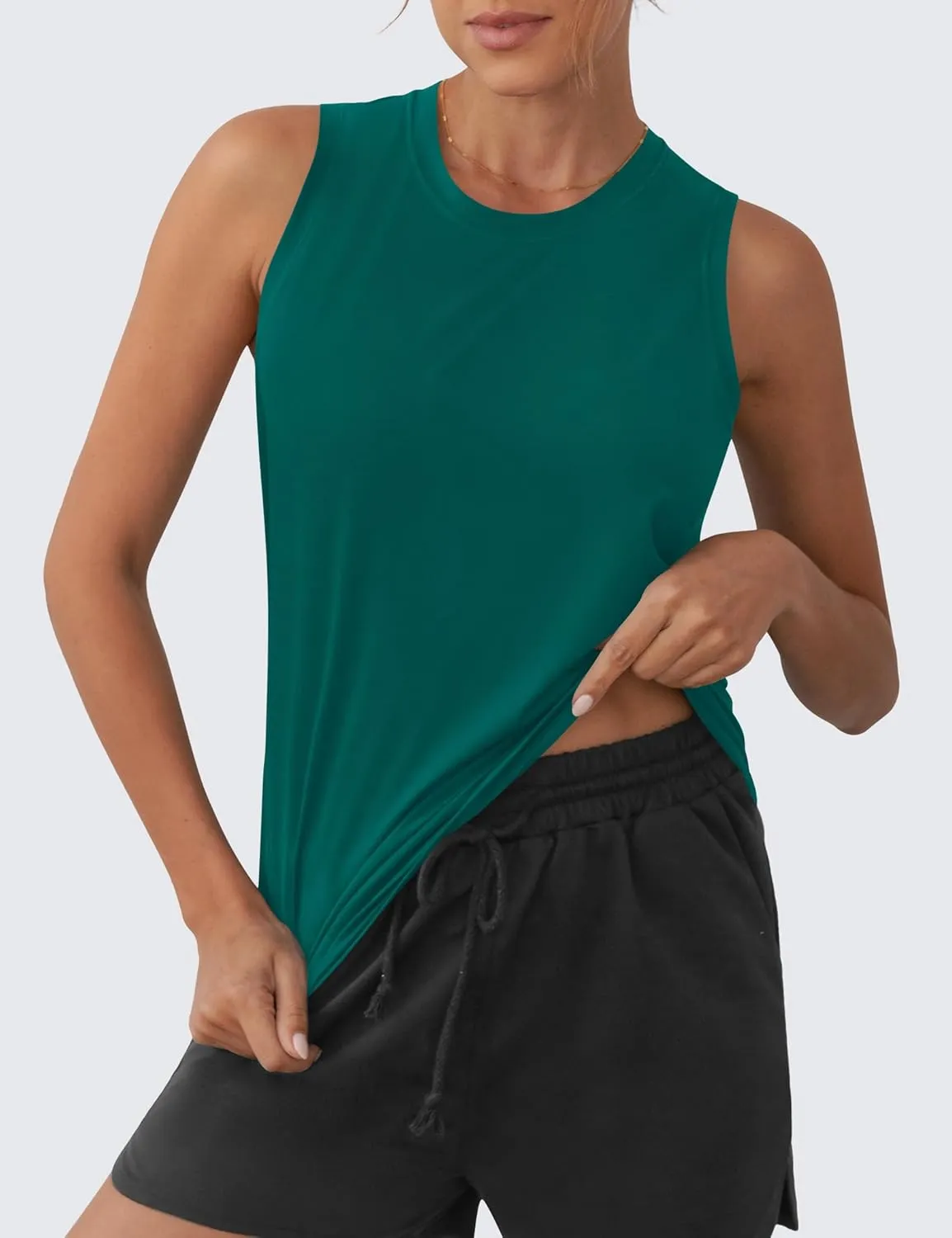 OYANUS Women's Summer Workout Tops Sleeveless Racerback Athletic Tank Top High Neck Loose Fit Running Gym Yoga Shirts