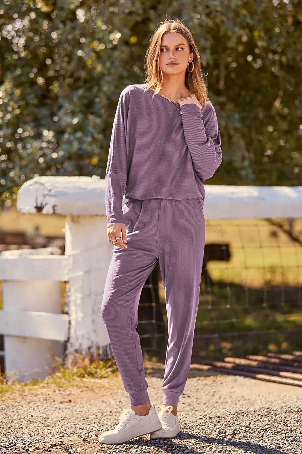 PRETTYGARDEN Women's Fall 2 Piece Outfits Fashion Sweatsuit Long Sleeve Pullover Pants Ribbed Spring Matching Lounge Set