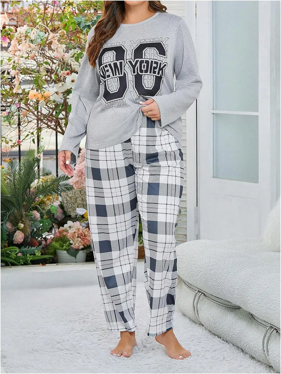 SOLY HUX Women's Plus Size Pajama Set Plaid Letter Graphic Sleepwear Long Sleeve Tee and Pants Loungewear